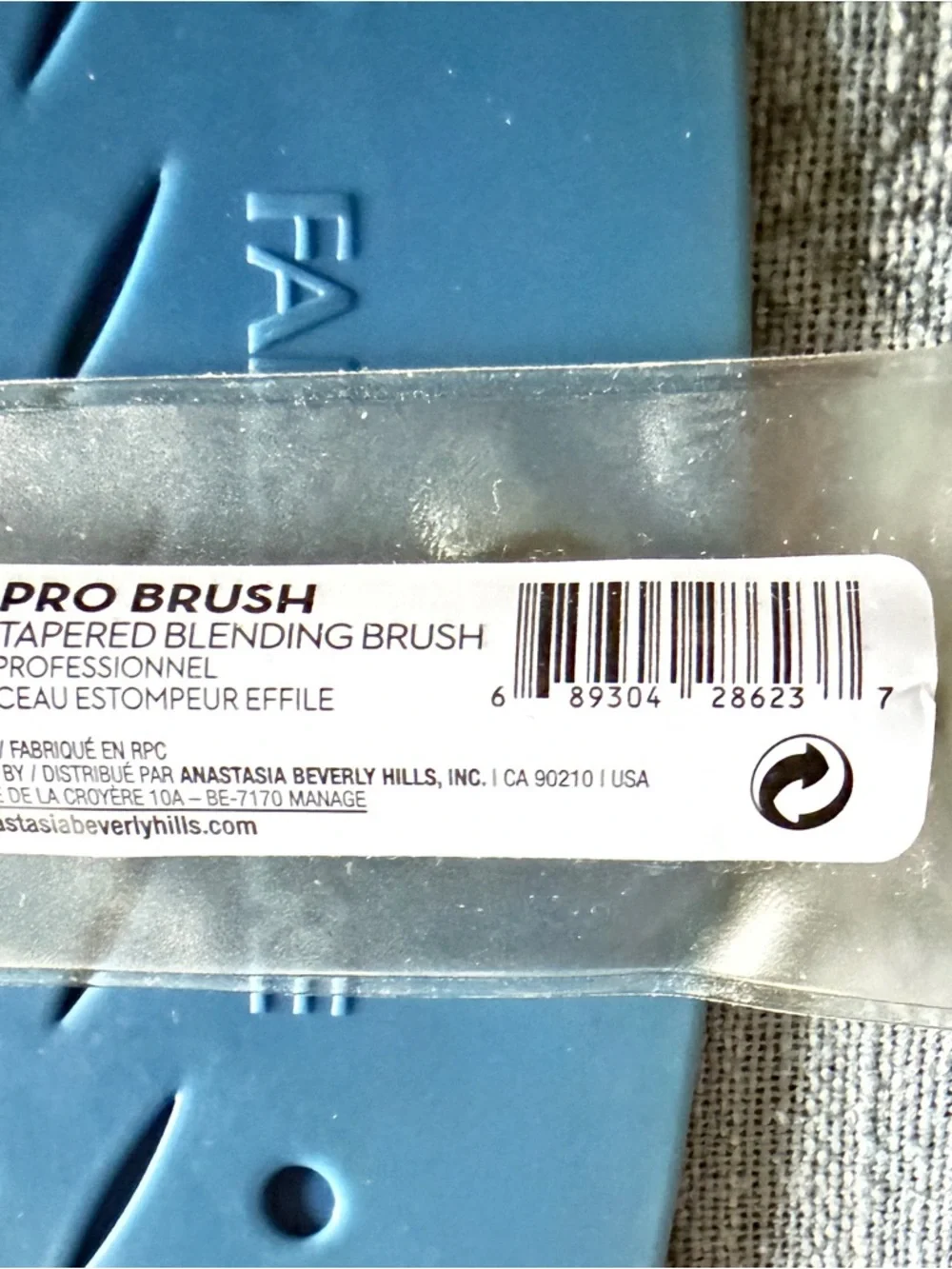 Anastasia Beverly Hills Pro Tapered Blending Brush -NWT